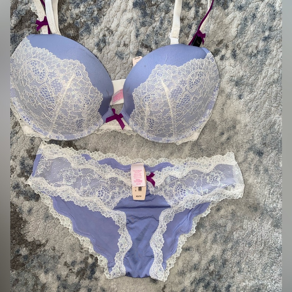 Victorias Secret Dream Angels Periwinkle set 32DD / XS bottom NWT
